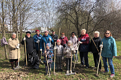 В общегородском субботнике 15 апреля 2023 года приняли участие представители Местной районной организации Бирюлево Восточное МГО ВОИ, Совета пенсионеров, ветеранов войны, труда, вооруженных сил и правоохранительных органов Бирюлево Восточное ЮАО 